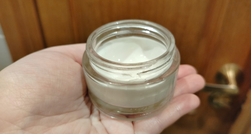 Кожа как у младенца - показываю недорогой российский крем для лица: должен быть в каждой косметичке