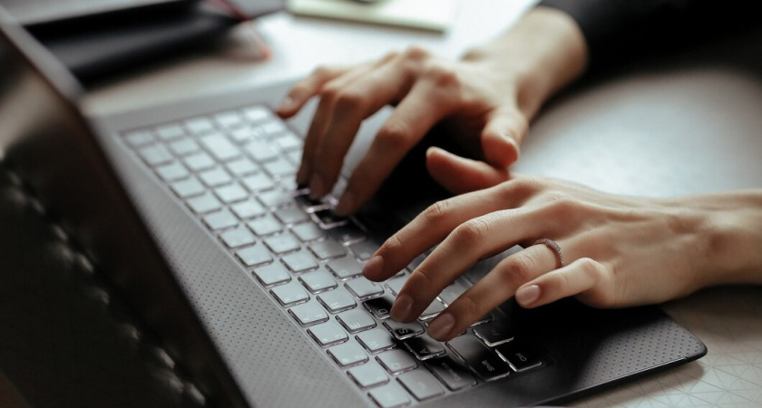 Новый вид мошенничества на сайте Госуслуг: как можно избежать кражи ваших денег