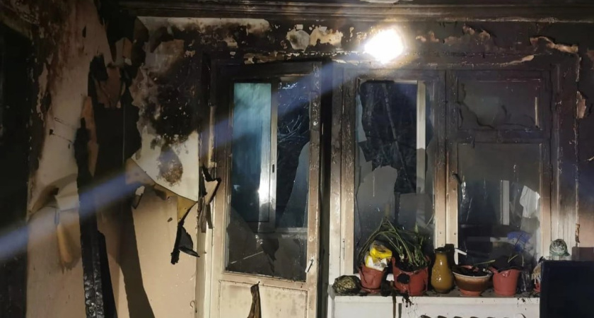 Костромские полицейские задержали подозреваемых в поджоге квартиры