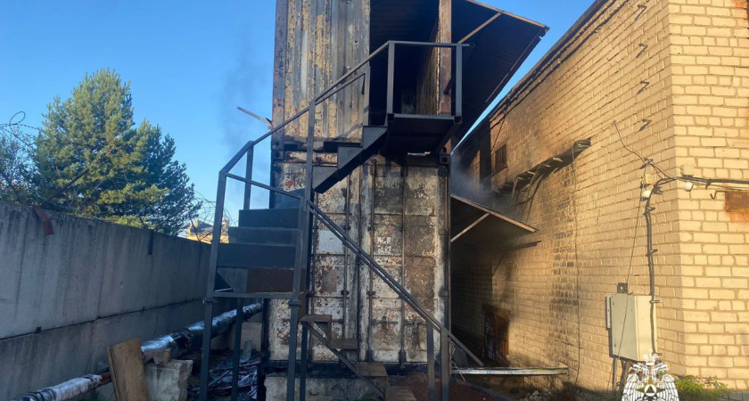 Серый майнинг привел к пожару в Костромской области