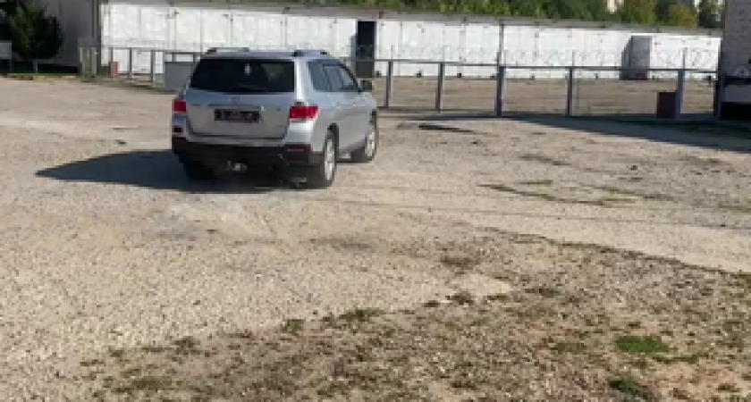 Костромич отправил в зону СВО автомобиль