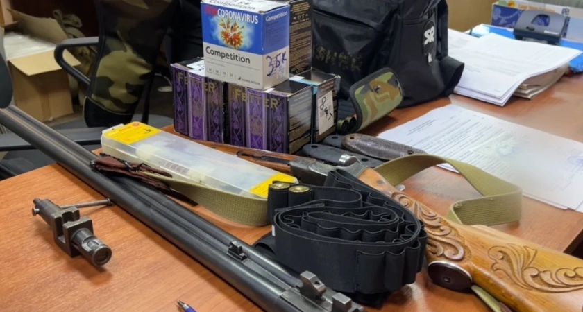 Костромичи сдают оружие и патроны для нужд СВО
