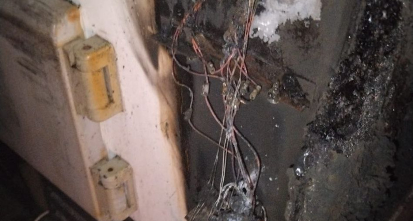 Из-за неисправного холодильника в Галиче загорелся магазин