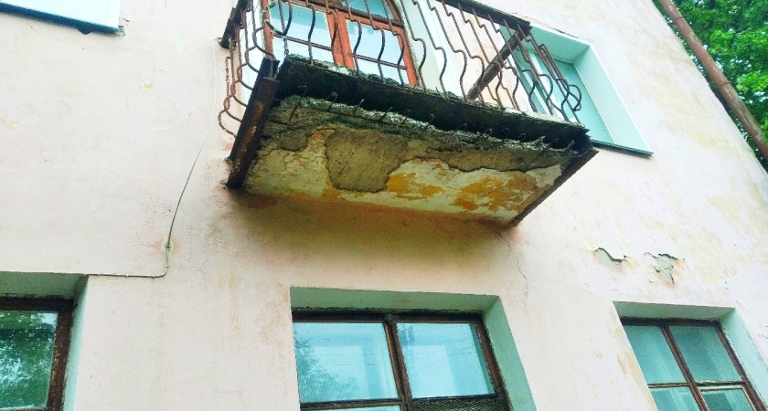 Не пропустите, это важно!  Уже в сентябре балконы на домах запретят: заставят снять и не разрешат ничем заменить