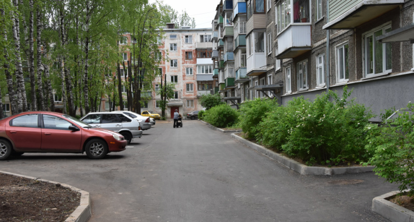 В Костроме благоустроили 11 дворов