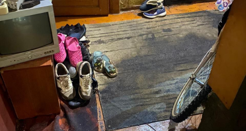 Костромичка получила ожоги от горящего ковра, который поджег ее буйный муж