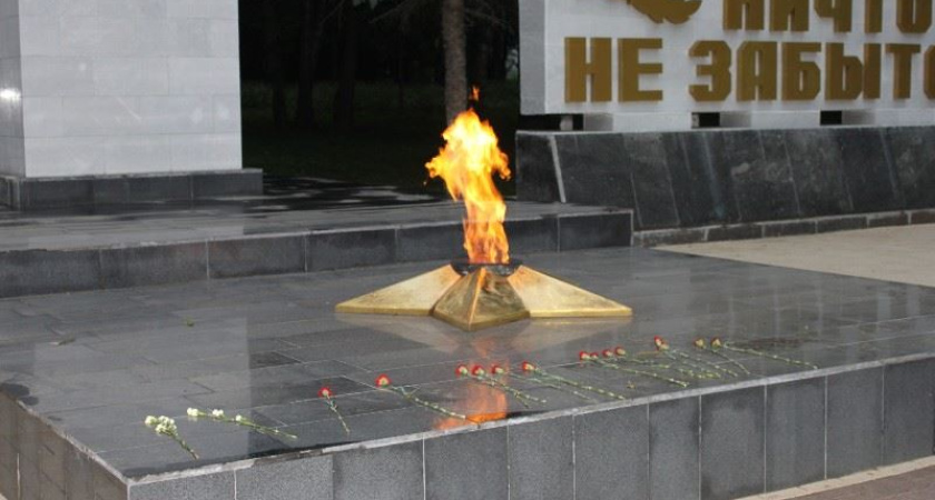 СК проверяет сообщение о разрушениях мемориала “Вечный огонь” в Костроме