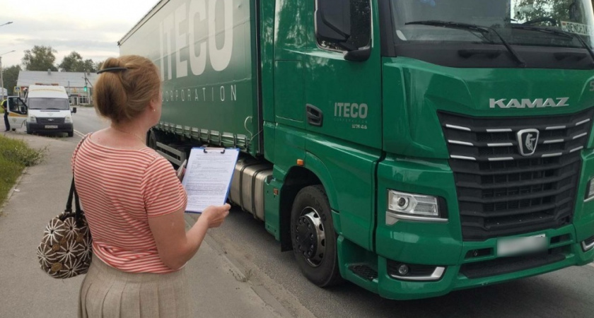 В Костроме ужесточили контроль за движением и стоянкой большегрузного транспорта