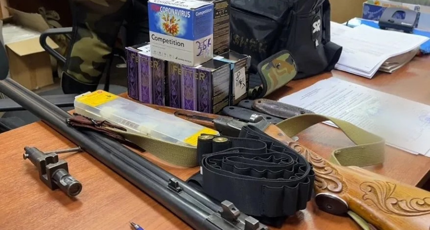 В Костроме нетрезвый мужчина попался на незаконном хранении оружия