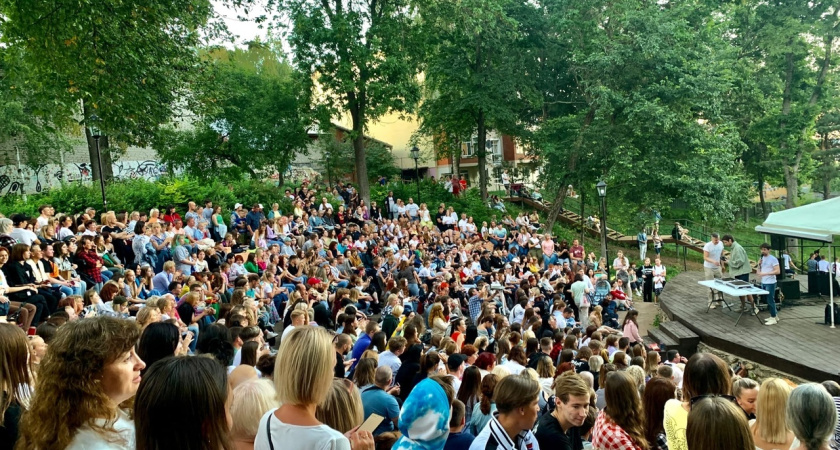 Костромичей приглашают на кинопоказы под открытым небом