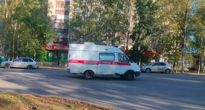 Автоледи на "Рено Логан" сбила 8-летнего ребенка в Костроме