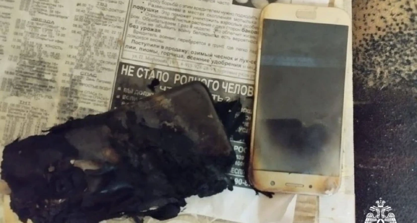 В Костроме перегревшийся на зарядке телефон едва не сжег квартиру