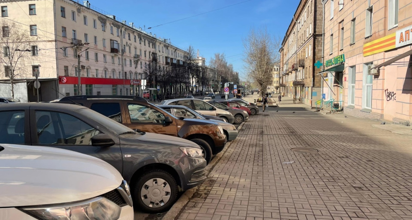 Совет Федерации одобрил закон о лишении прав за скрытие госномеров