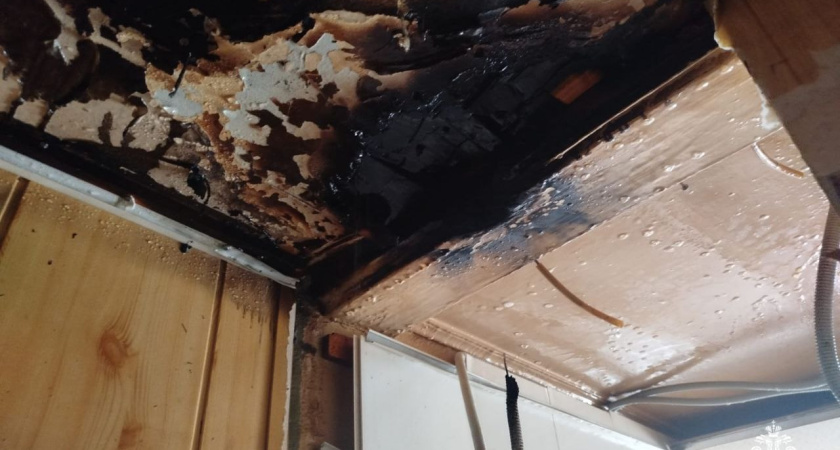 В Костромской области короткое замыкание электропроводки стало причиной пожара в доме