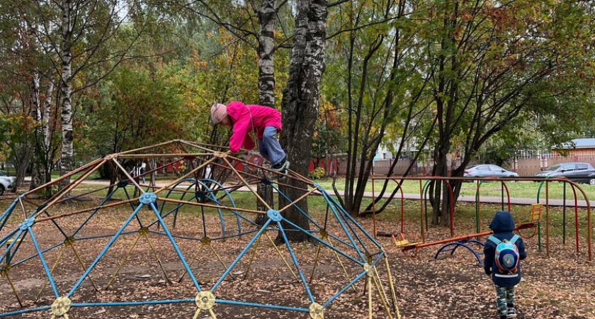 В Шарье детский садик заплатил 60 тысяч за падение ребенка с горки