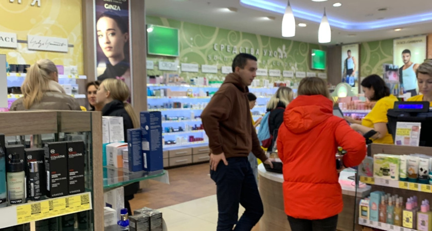 Сущие копейки, а эффект не хуже ботокса: топ 3 дешевых крема от морщин в 2024 году