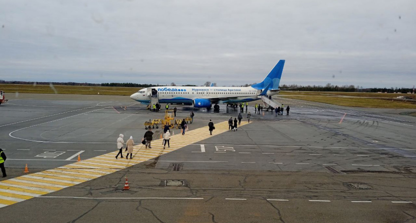 Семья костромичей хочет отсудить компенсацию у "Уральских авиалиний" за задержку рейса без предупреждения