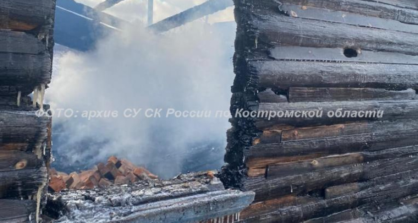 В Макарьевском районе ранним утром при пожаре в частном доме погиб 54-летний мужчина