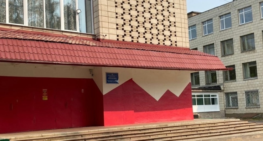 Состояние удовлетворительное: в Костромской техникум торговли и питания после жалобы отчисленной студентки нагрянула проверка