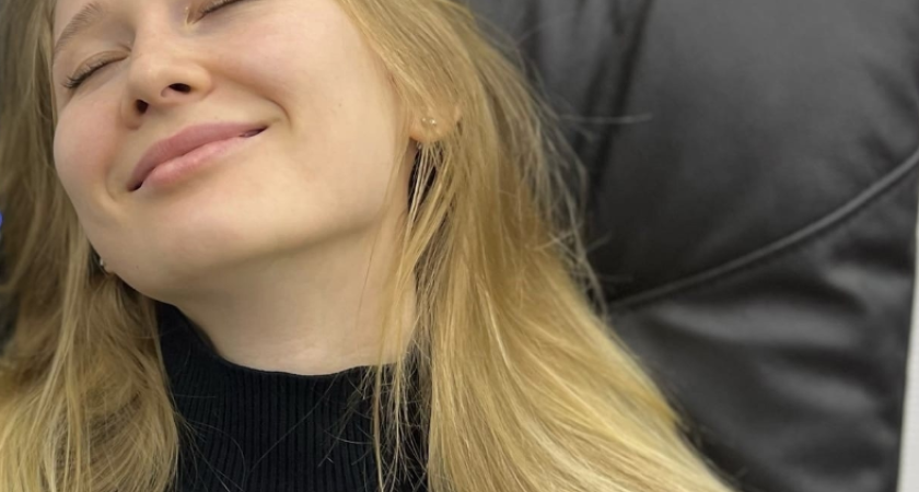 Берем с кухни два ингридиента, которые есть в каждом доме: этот самодельный пилинг укрепит волосы от корней до самых кончиков