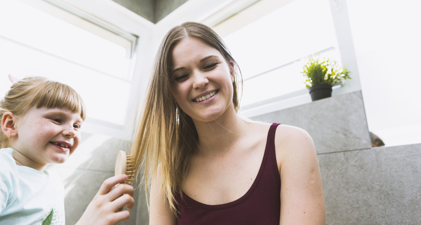 Волосы растут просто как бешеные и не выпадают: наносим на них такую маску раз в неделю — просто «бомба»