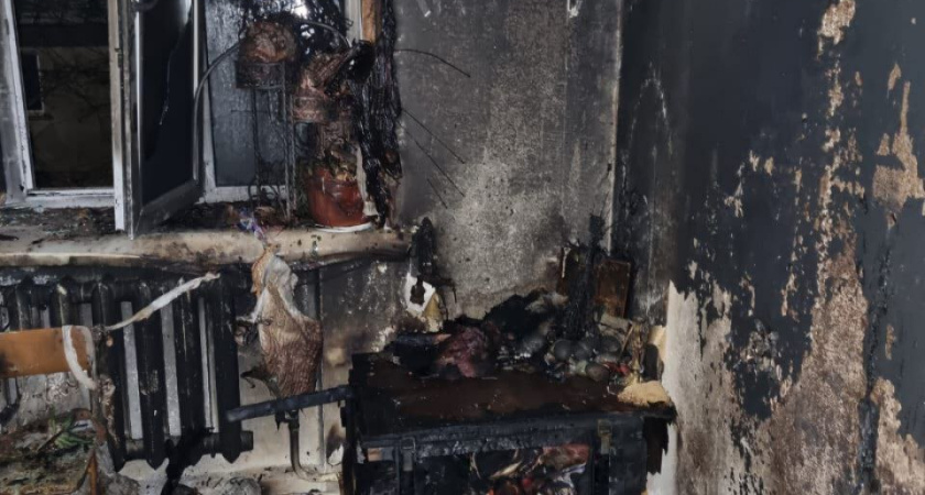 В Костроме в двухэтажном доме на Линейной произошел пожар: погибла 68-летняя хозяйка одной из квартир