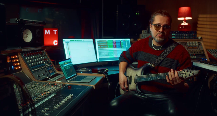 «Первый трек»: юных костромичей научат создавать хиты в домашних условиях