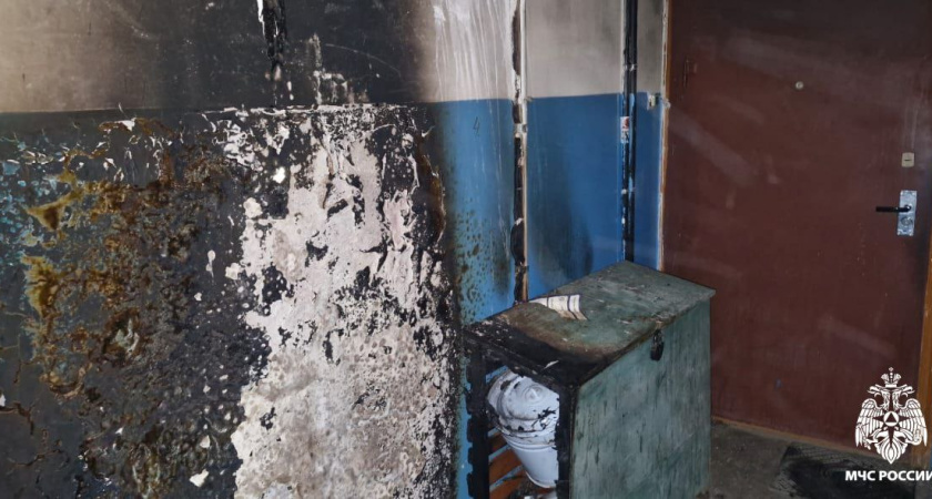 В костромском Заволжье загорелся подъезд одной из многоэтажек