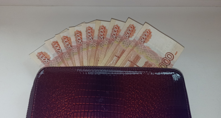 Деньги уже скоро обесценятся? Михаил Делягин предупредил об "обнулении" сбережений россиян