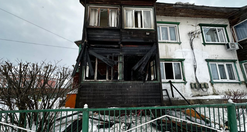 Непотушенная сигарета стала причиной пожара в многоквартирном доме в Макарьеве