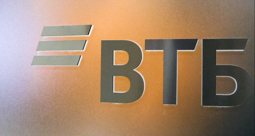 ВТБ нарастил портфель рублевых пассивов до 10 трлн