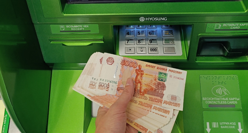 Заблокируют счет вместе со вашими деньгами: всем, кто переводит деньги через банковские приложения – назад пути не будет