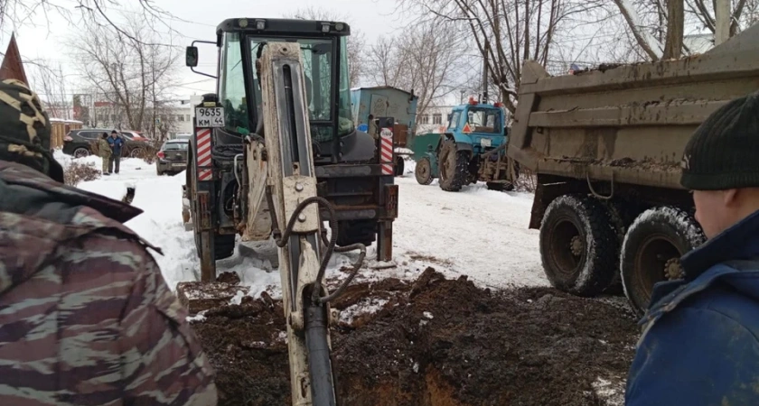 В Костроме на улице 8-ой Рабочей заменят полувековый канализационный коллектор