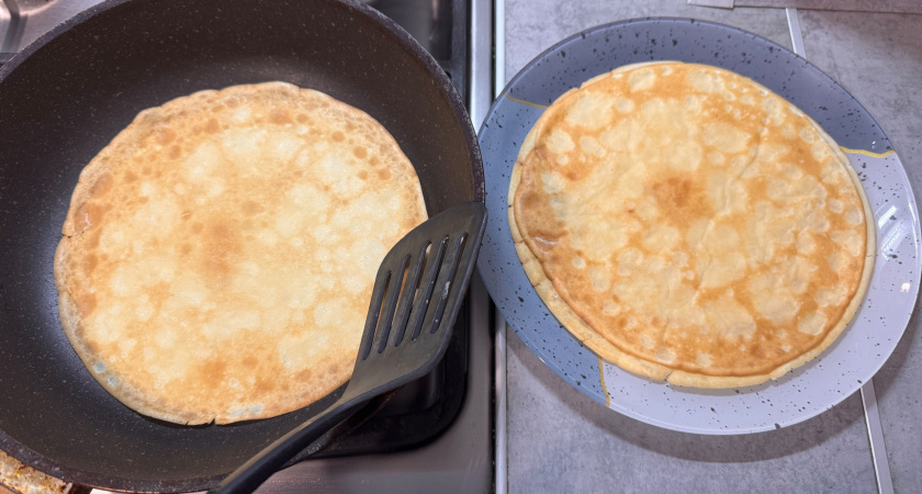 Не блины, а настоящее лакомство: запишите лучший рецепт для Масленицы – гости съедят всё без остатка, за уши не оттащишь