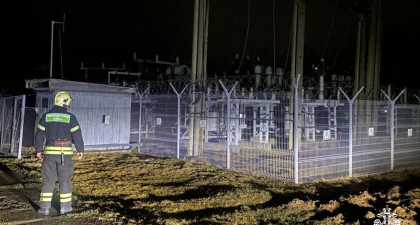 Отключение электричества и поваленные деревья: обещанный шторм обрушился на Костромскую область