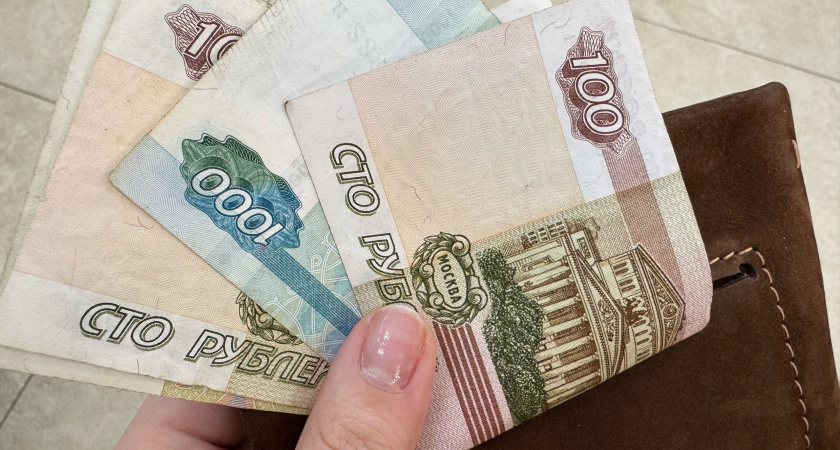 Водителей с многолетним стажем заставят пересдавать на права в апреле - заплатить еще нужно 2000 рублей