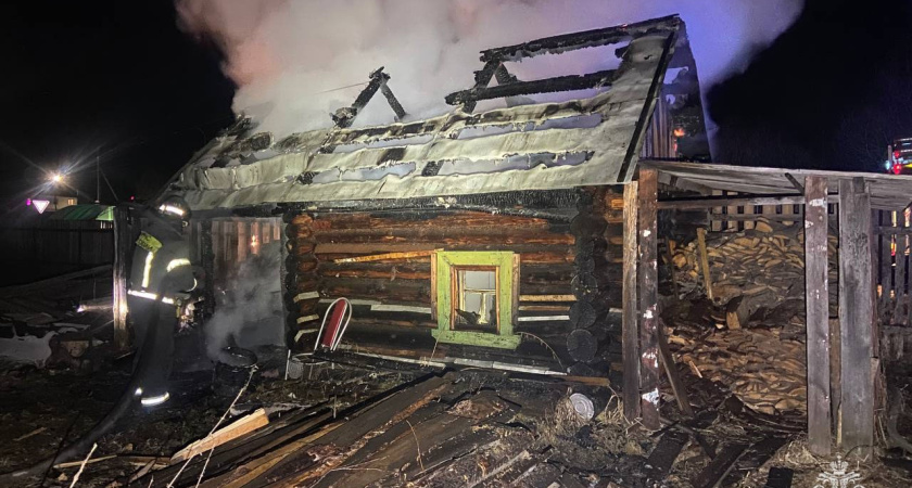 Два пожара за сутки: бани горели в Костроме и Галиче