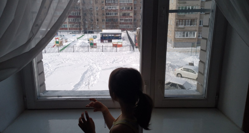 Окна, намытые как после дорогого клининга: бросаю 2 пакетика в кипяток и 8 месяцев живу без противных разводов