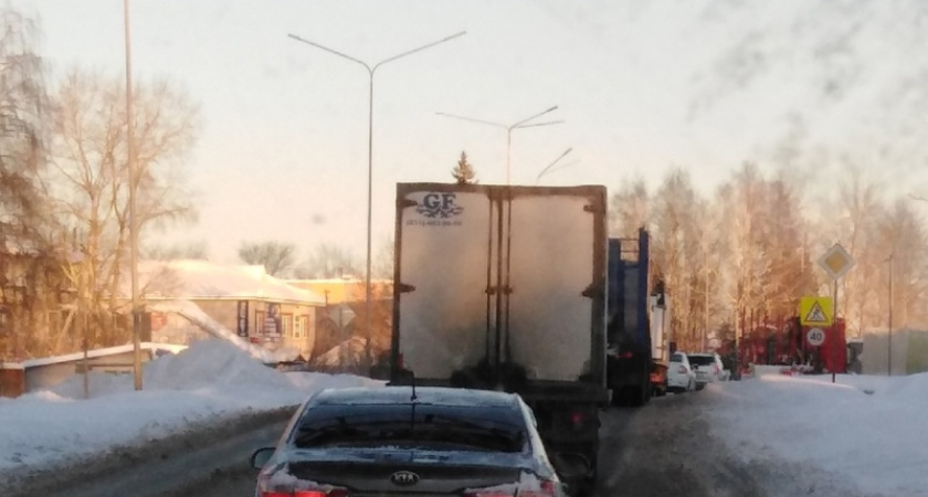 За неделю в Костроме выявили 35 нарушений при стоянке большегрузов