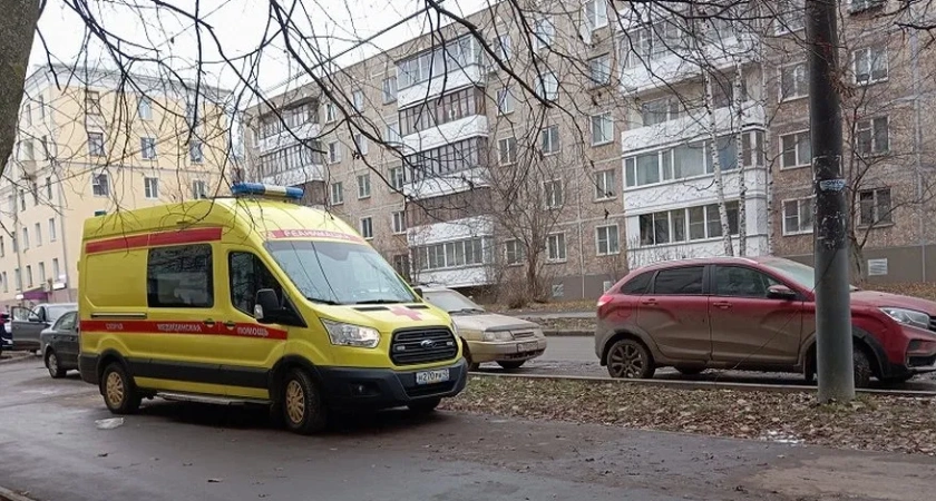 В Костроме родители заплатят 180 тысяч за прыжок ребенка, по вине которого сверстнику потребовалось две операции