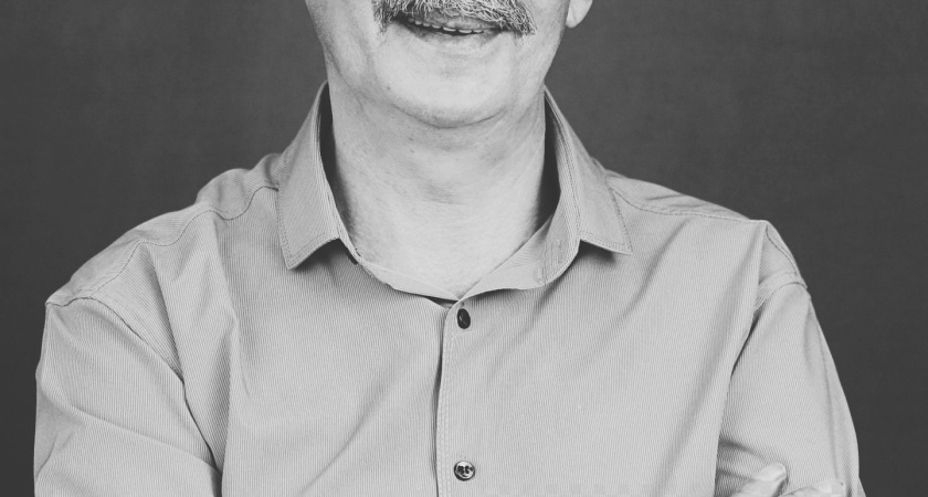 Скончался глава костромской молодежной организации инвалидов "Белый дельфин"