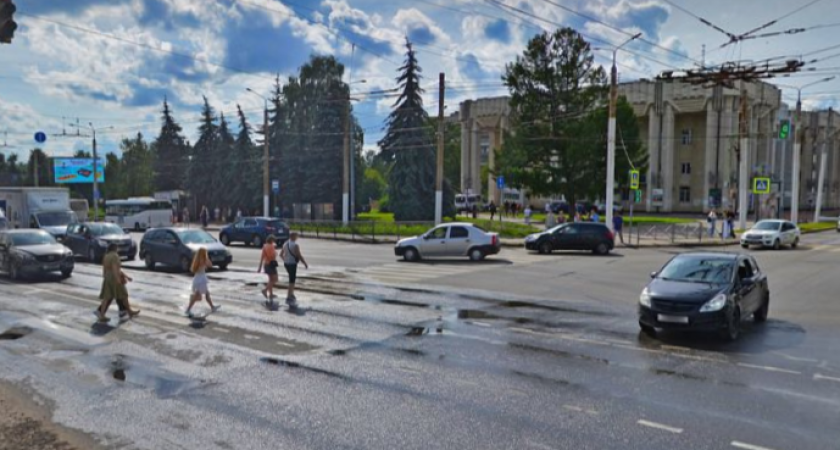 В Костроме закроют пешеходный переход у Филармонии