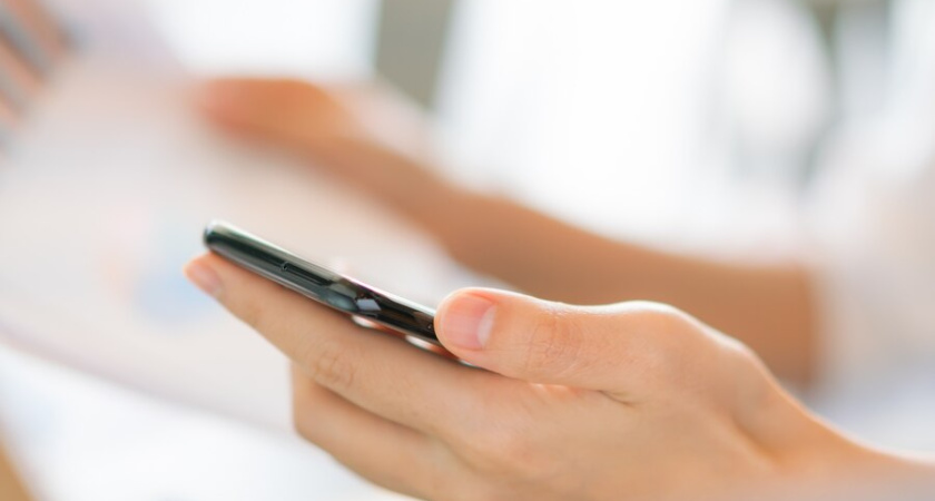 Мошенники меняют тактику: теперь никаких кодов из СМС