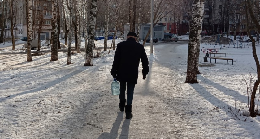 Афера через Госуслуги: пенсионер из Костромы перевел почти полмиллиона рублей мошенникам