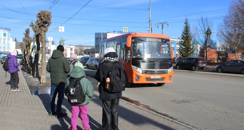 Холода обрушатся на "майские" как гром среди ясного неба, а в середине лета ждем невыносимую жару: синоптики озвучили новый прогноз