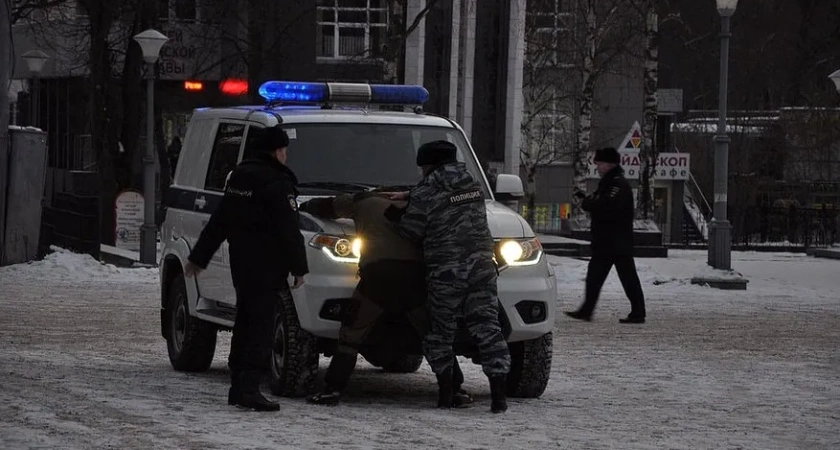 В Нейском районе Костромской области полиция пьяного поймала мотоциклиста-рецидивиста