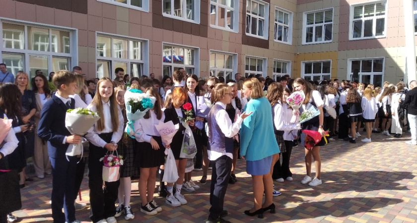 В России хотят ввести единое базовое расписание уроков для российских школ