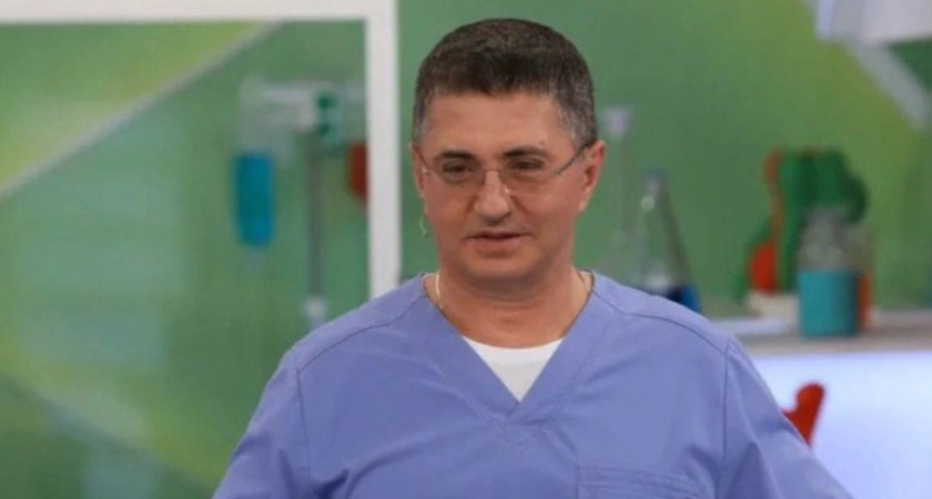 Больше никаких тромбов: Мясников назвал спасительный фрукт — проблемы с венами рассосутся - не яблоки и не груша