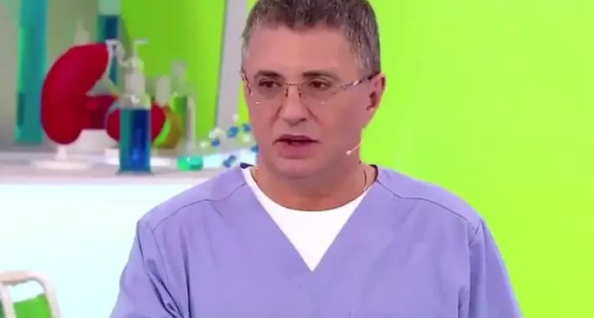 Мясников назвал три самых полезных напитка для человека: не кефир, не молоко и даже не свежевыжатый сок