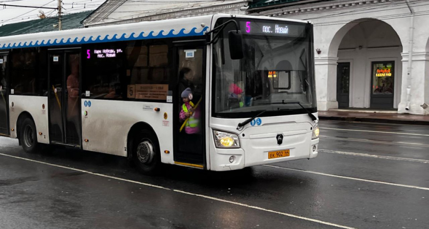 В родительский день в Костроме изменится транспортная схема города